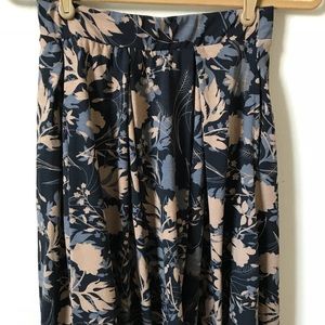 LuLaRoe Xs Madison Skirt
